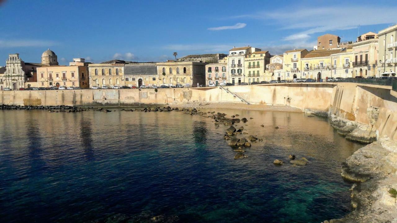 Incantevole Appartamento In Palazzo Storico Ortigia Syracuse Exterior photo